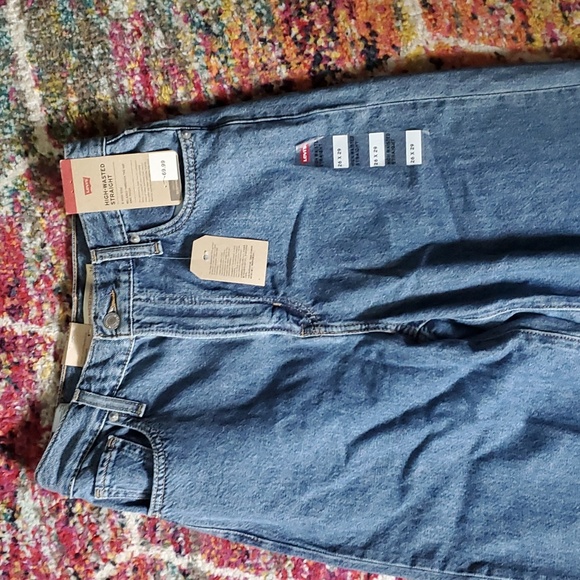 Levi's High Waisted Straight Jeans, 26 x 29 - Picture 2 of 16